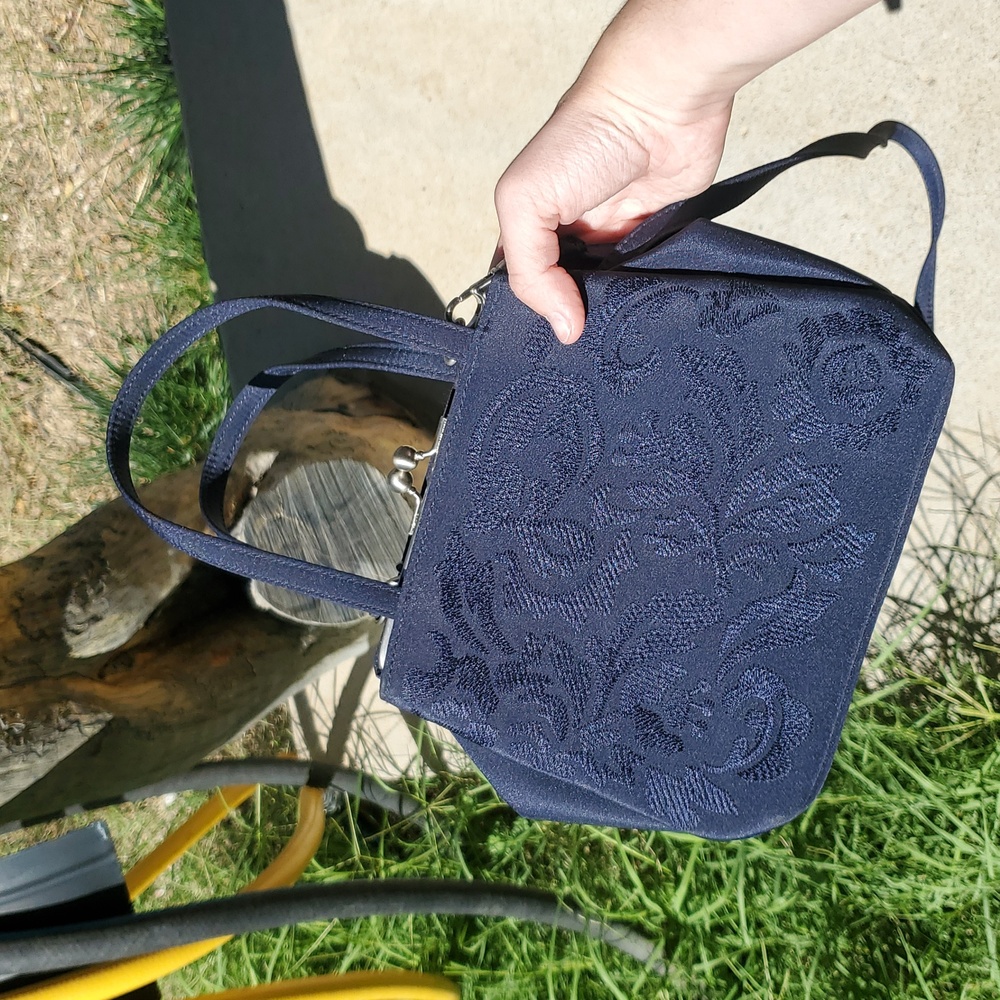 Franklin and Johnnie  Navy Blue Embossed Floral Big Coin Purse